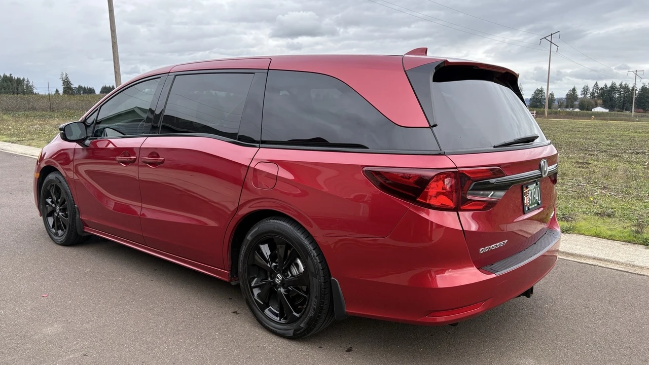 2024 Honda Odyssey - Image 3 of 20