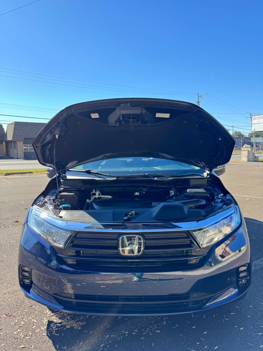 2024 Honda Odyssey - Image 15 of 17