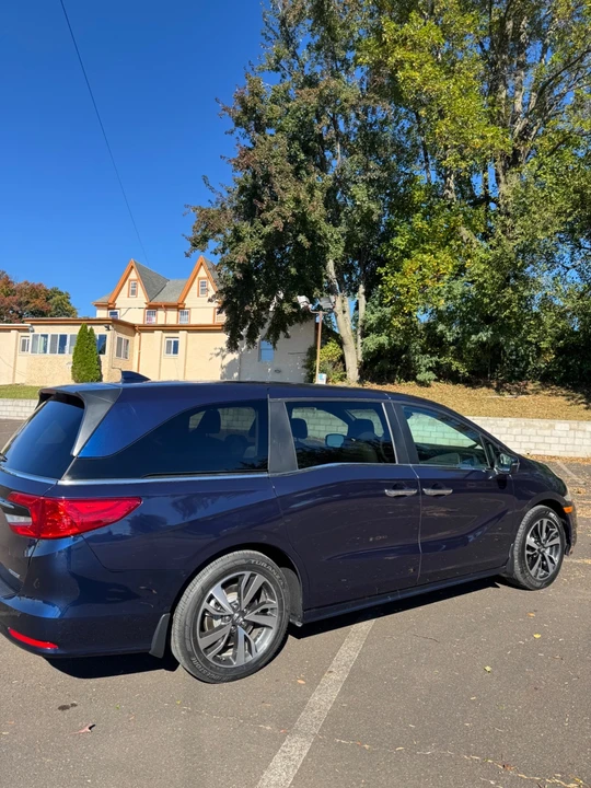 2024 Honda Odyssey - Image 4 of 17