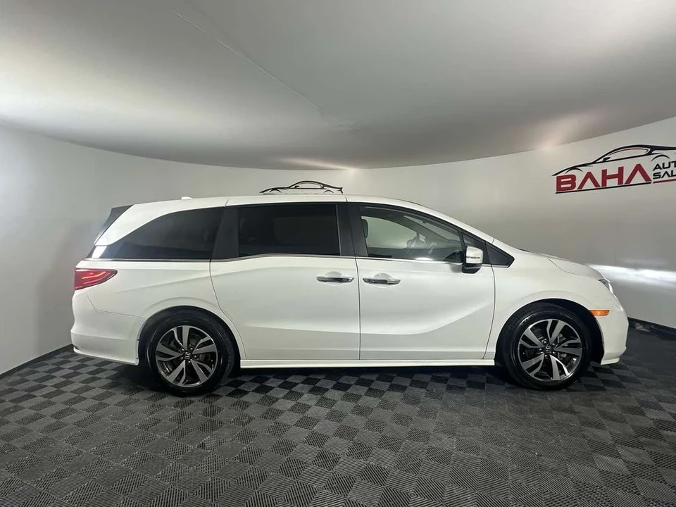 2024 Honda Odyssey - Image 10 of 21