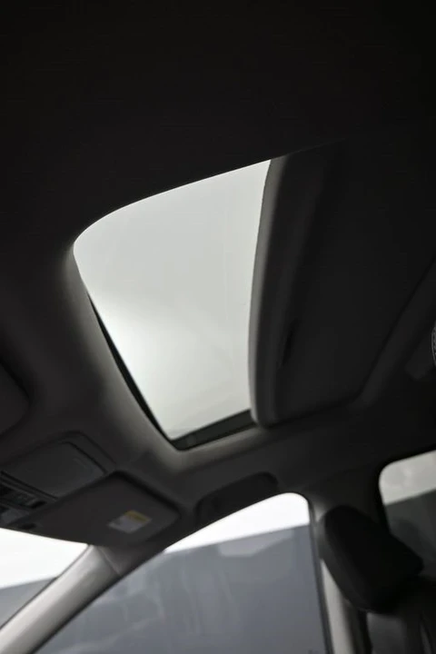 2024 Honda Odyssey - Image 18 of 21