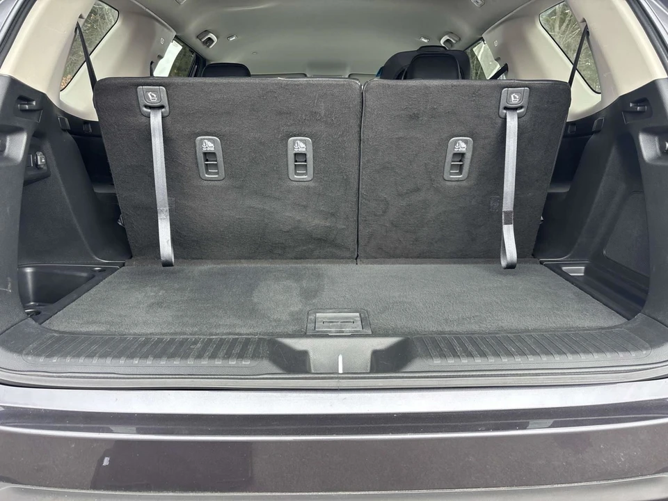2024 Honda Pilot 4th Gen - Image 15 of 21