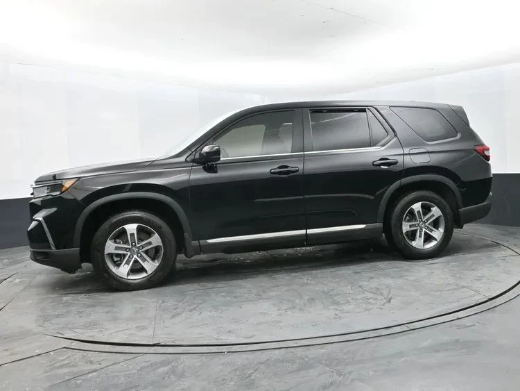 2024 Honda Pilot 4th Gen - Image 5 of 12