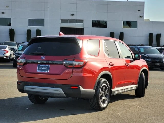 2024 Honda Pilot 4th Gen - Image 5 of 12