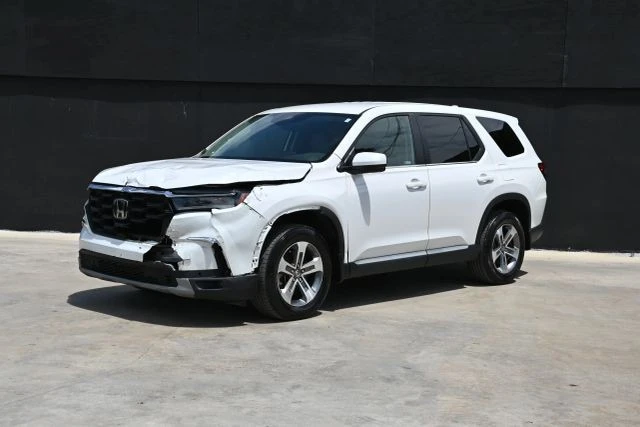 2024 Honda Pilot 4th Gen - Image 2 of 21