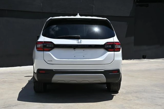 2024 Honda Pilot 4th Gen - Image 4 of 21