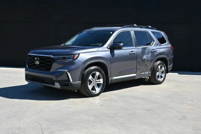 2024 Honda Pilot 4th Gen - Image 3 of 21