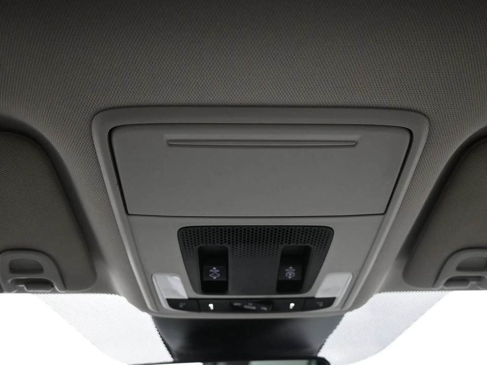 2024 Honda Pilot 4th Gen - Image 17 of 21