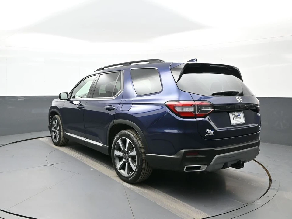 2024 Honda Pilot 4th Gen - Image 8 of 21