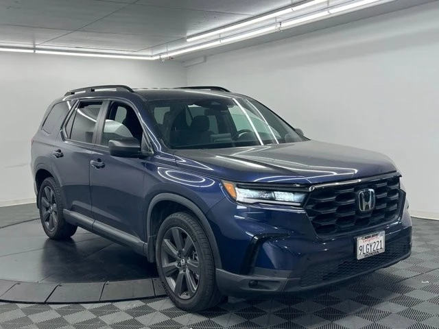 2024 Honda Pilot 4th Gen - Image 2 of 9