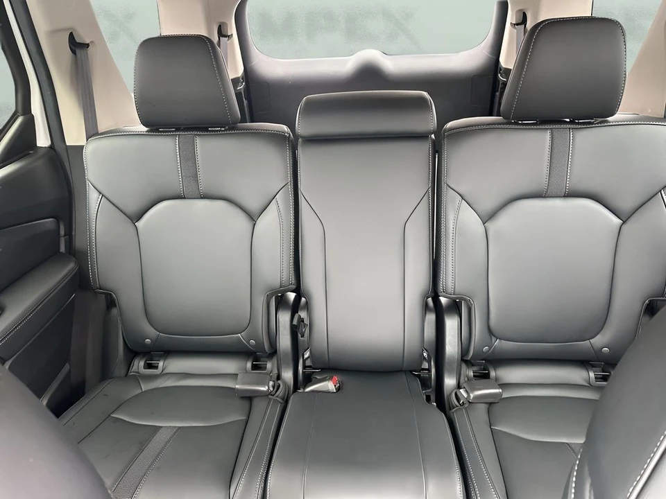 2024 Honda Pilot 4th Gen - Image 15 of 21
