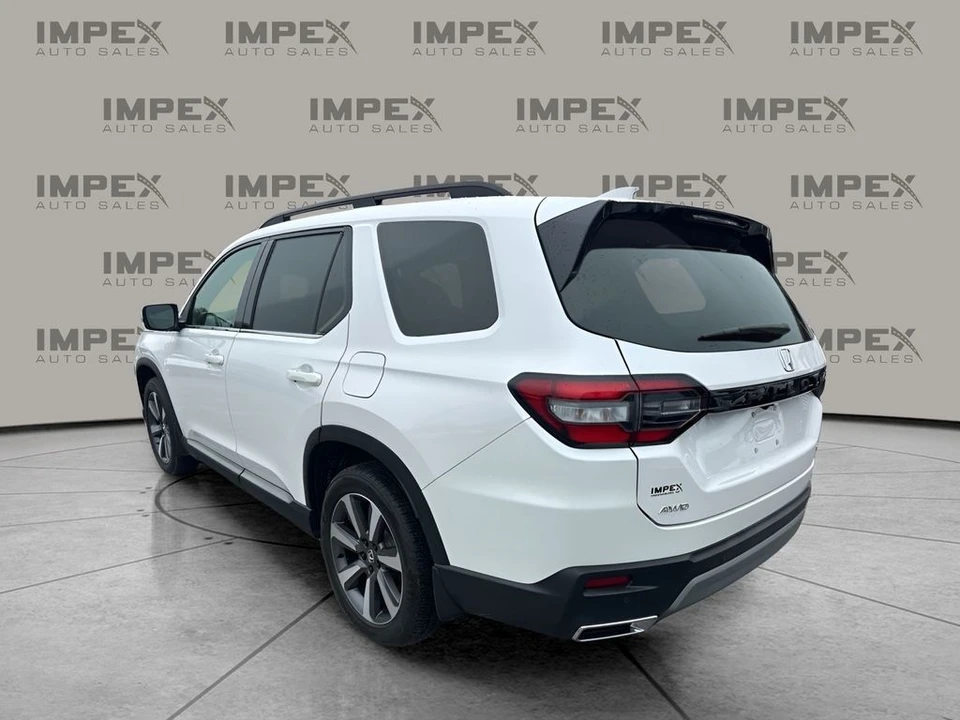 2024 Honda Pilot 4th Gen - Image 3 of 12