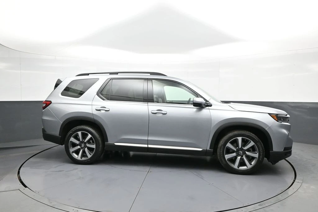 2024 Honda Pilot 4th Gen - Image 5 of 12