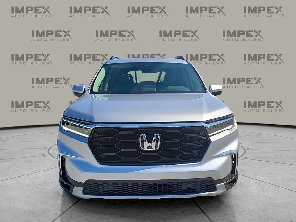 2024 Honda Pilot 4th Gen - Image 8 of 12