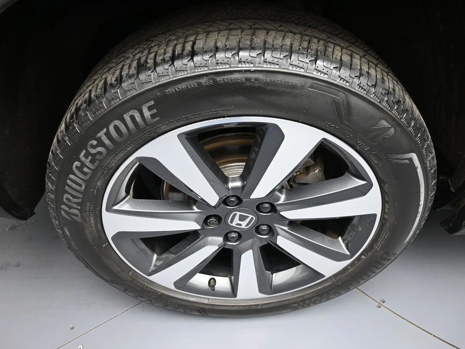 2024 Honda Pilot 4th Gen - Image 12 of 21