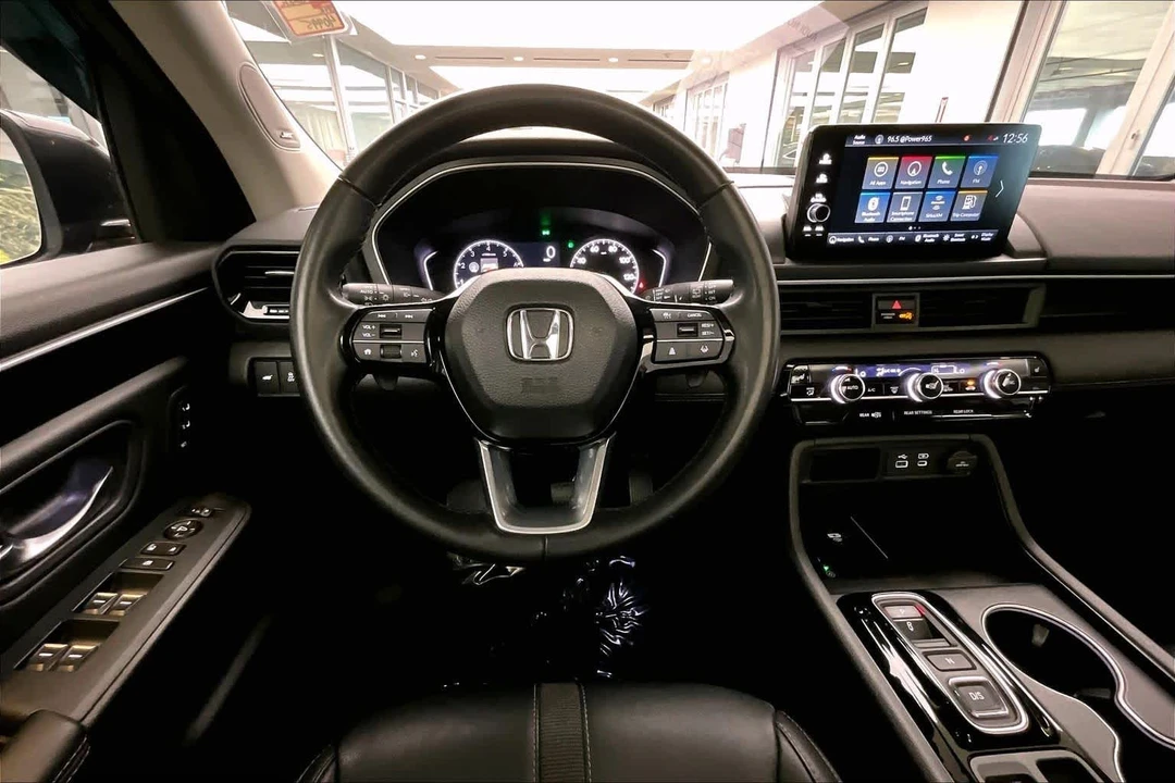 2024 Honda Pilot 4th Gen - Image 6 of 12