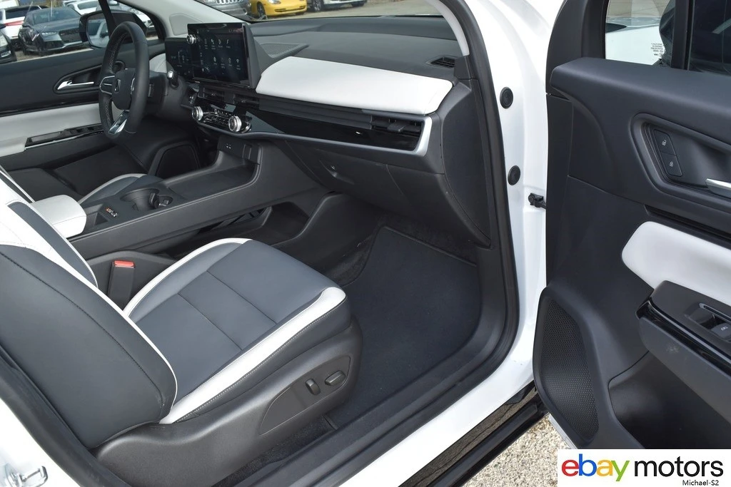 2024 Honda - Image 16 of 24
