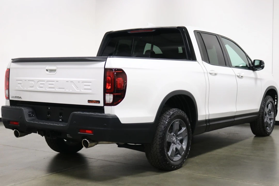 2024 Honda Ridgeline 2nd Gen - Image 9 of 12