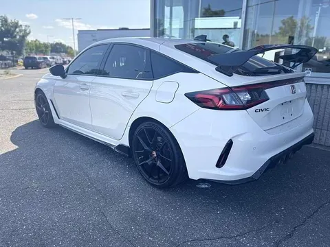 2024 Honda FL5 Civic Type R - Image 4 of 10