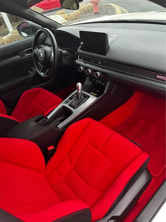 2024 Honda FL5 Civic Type R - Image 7 of 9