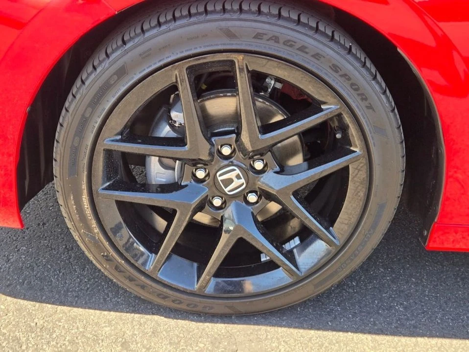 2024 Honda Civic 11th Gen - Image 8 of 18