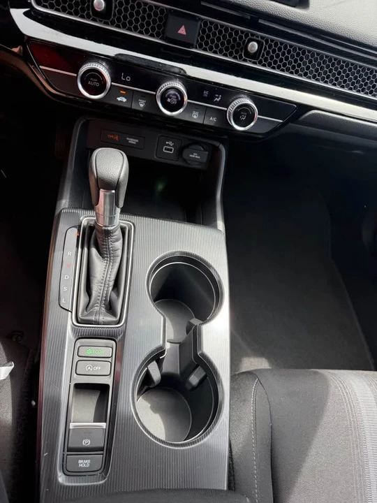 2024 Honda Civic 11th Gen - Image 13 of 14