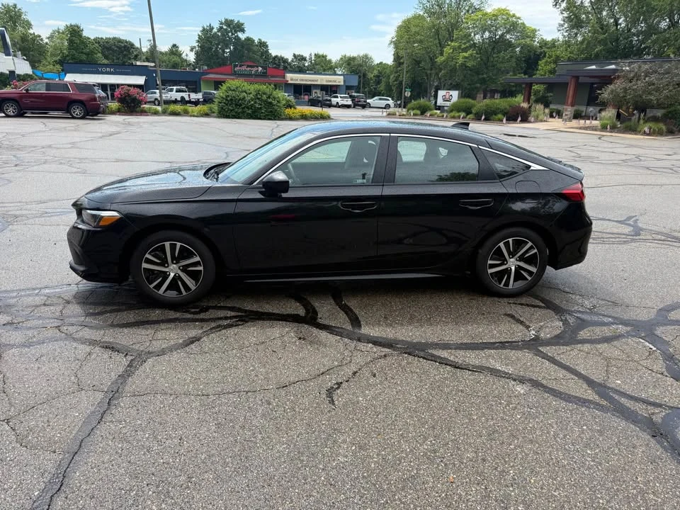 2024 Honda Civic 11th Gen - Image 3 of 14