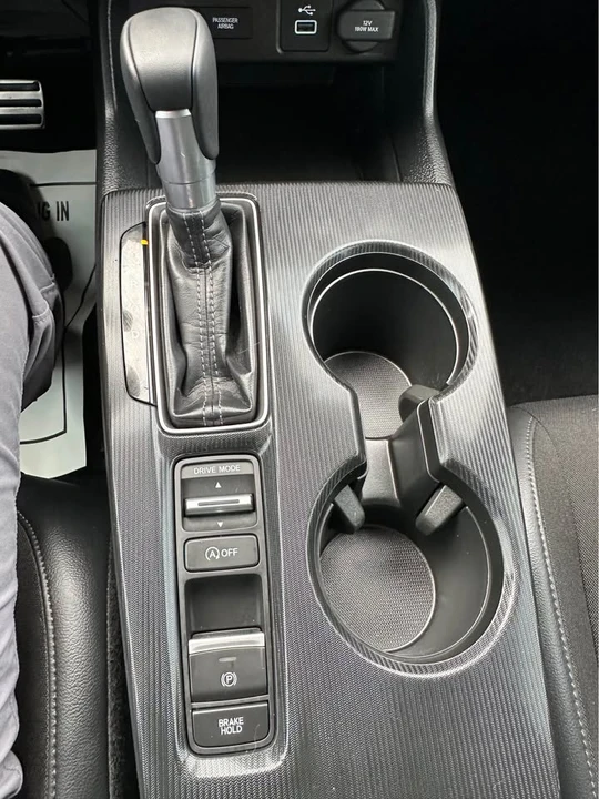 2024 Honda Civic 11th Gen - Image 18 of 19