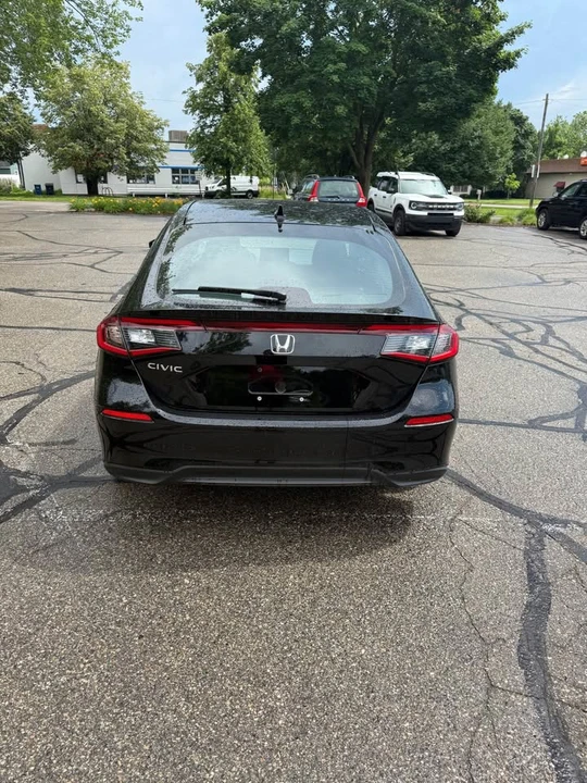 2024 Honda Civic 11th Gen - Image 5 of 14