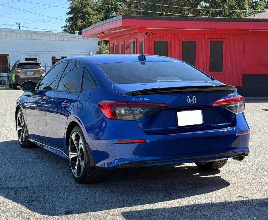 2024 Honda Civic 11th Gen - Image 8 of 9