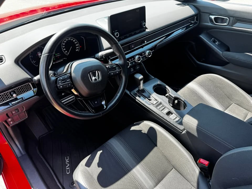2024 Honda Civic 11th Gen - Image 11 of 19