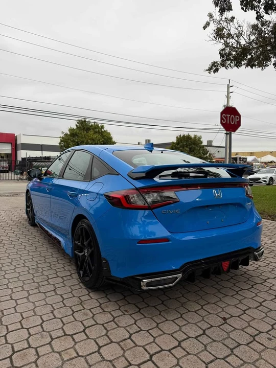 2024 Honda Civic 11th Gen - Image 2 of 11