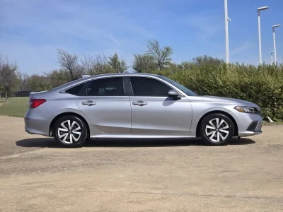 2024 Honda Civic 11th Gen - Image 2 of 9