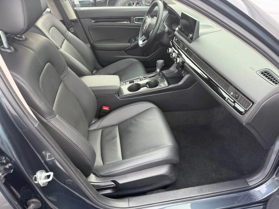2024 Honda Civic 11th Gen - Image 15 of 17