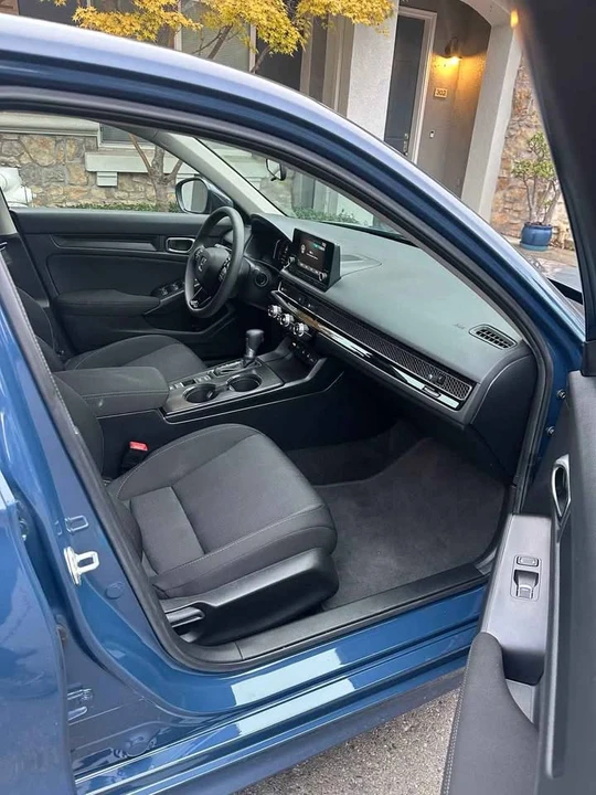 2024 Honda Civic 11th Gen - Image 13 of 15
