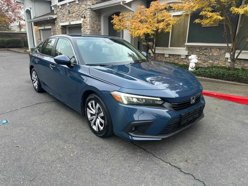 2024 Honda Civic 11th Gen - Image 2 of 15
