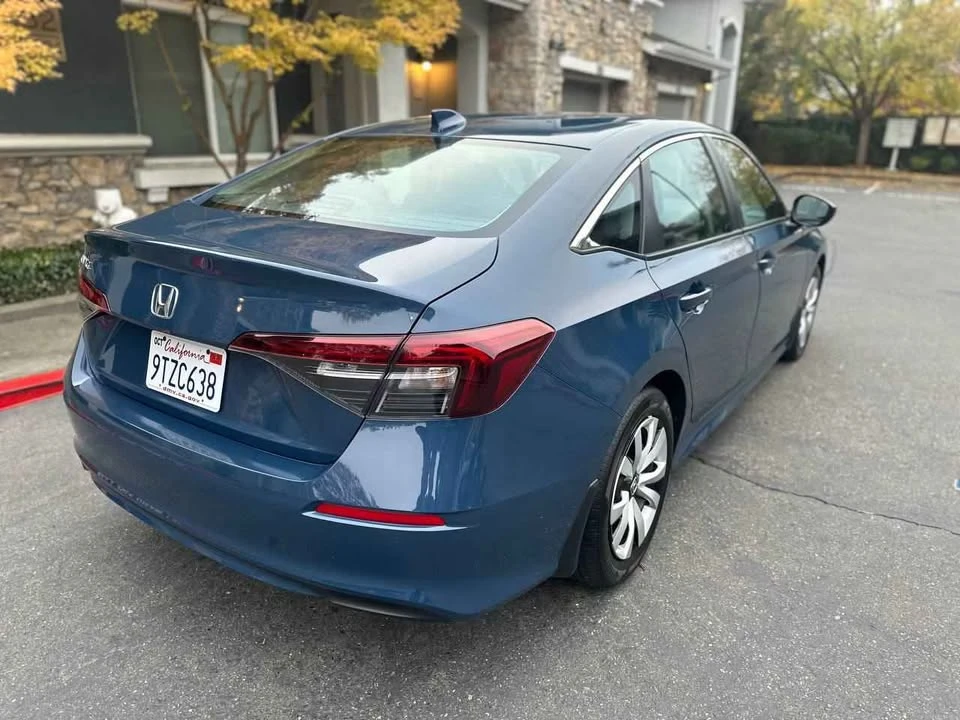 2024 Honda Civic 11th Gen - Image 9 of 15