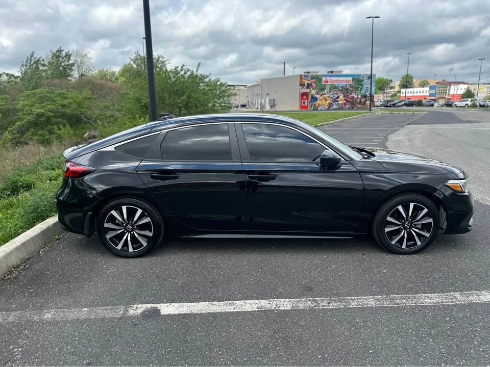 2024 Honda Civic 11th Gen - Image 6 of 11