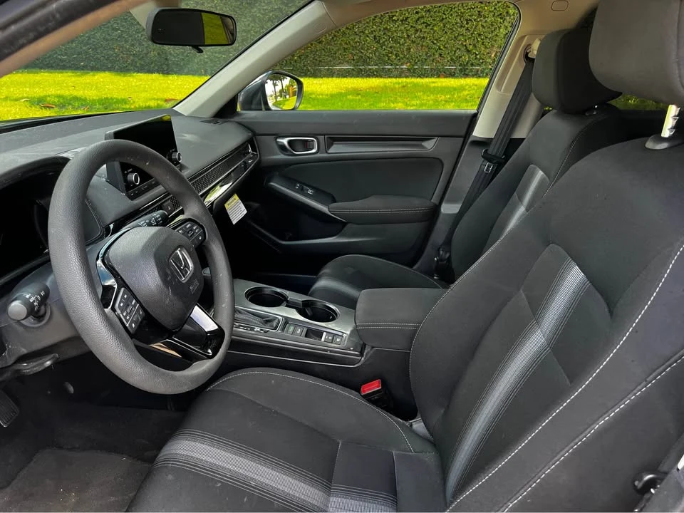 2024 Honda Civic 11th Gen - Image 12 of 13
