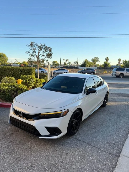 2024 Honda Civic 11th Gen - Image 2 of 14