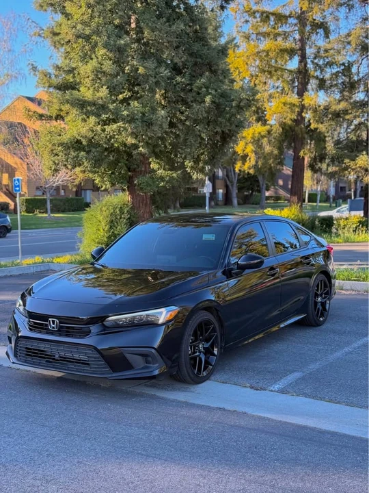 2024 Honda Civic 11th Gen - Image 2 of 8