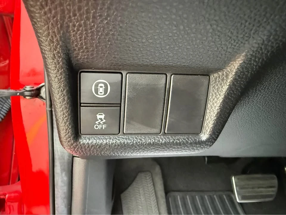 2024 Honda Civic 11th Gen - Image 11 of 14