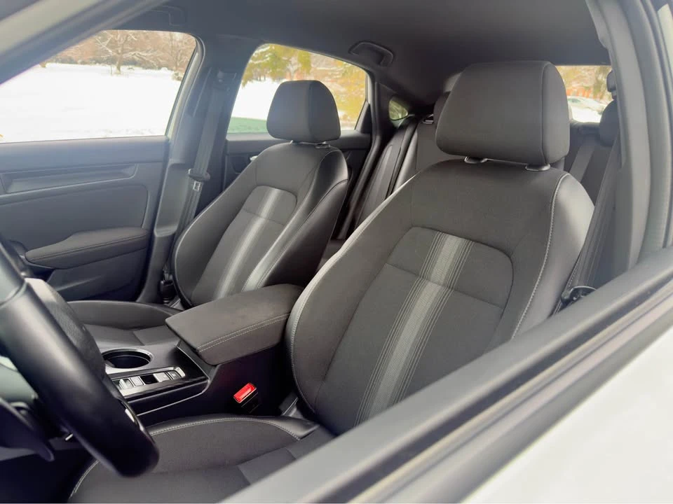 2024 Honda Civic 11th Gen - Image 13 of 18