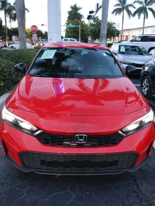 2024 Honda Civic 11th Gen - Image 9 of 10