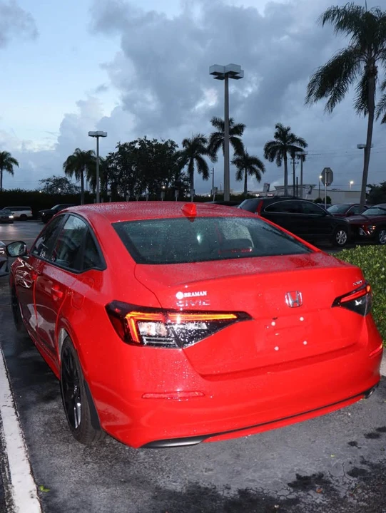 2024 Honda Civic 11th Gen - Image 10 of 11