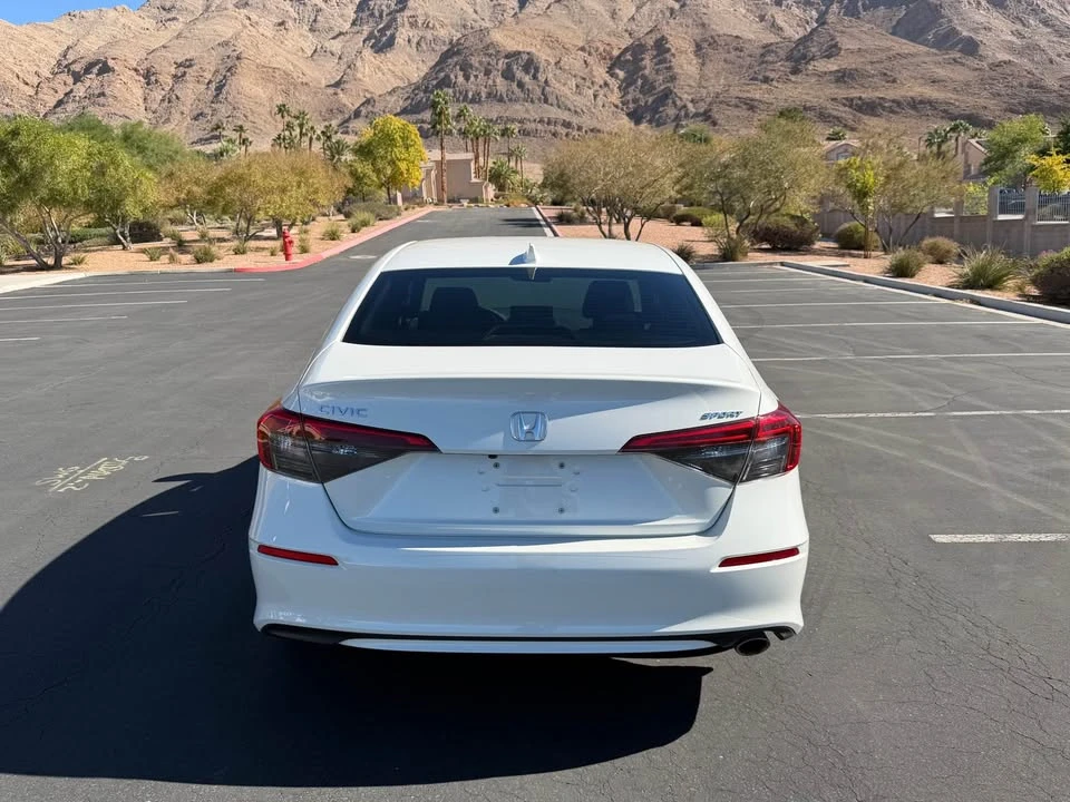 2024 Honda Civic 11th Gen - Image 5 of 9