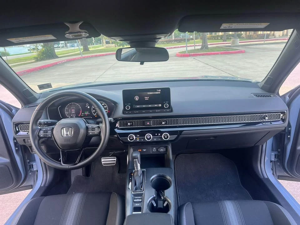 2024 Honda Civic 11th Gen - Image 2 of 8