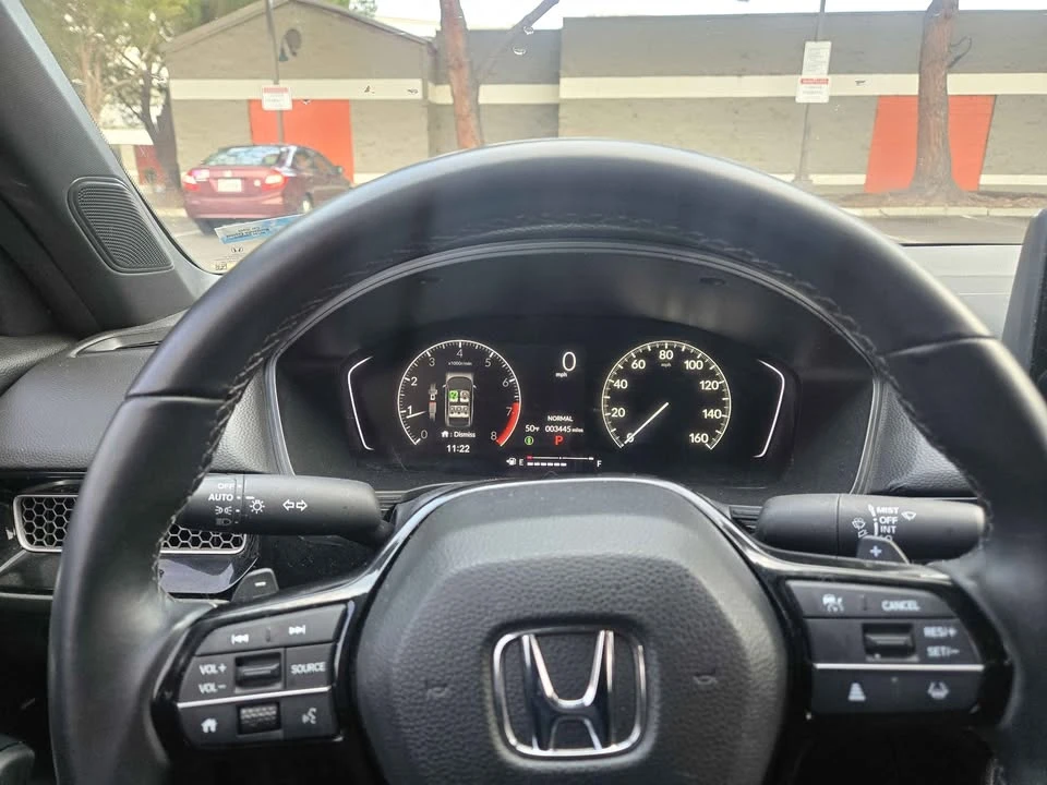 2024 Honda Civic 11th Gen - Image 2 of 10