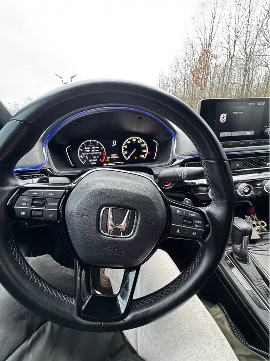 2024 Honda Civic 11th Gen - Image 8 of 11