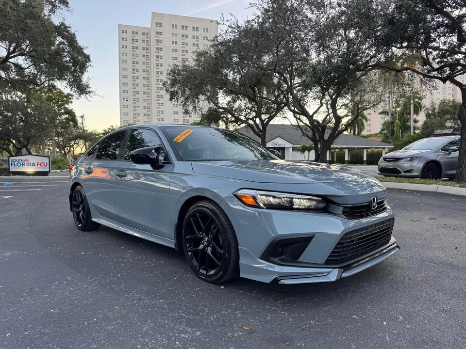 2024 Honda Civic 11th Gen - Image 2 of 16